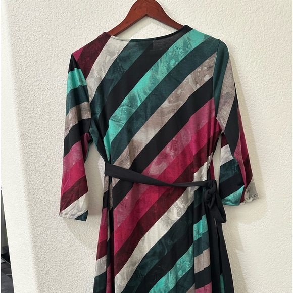 LuLaRoe Michelle Dress *New with tags - Picture 3 of 3